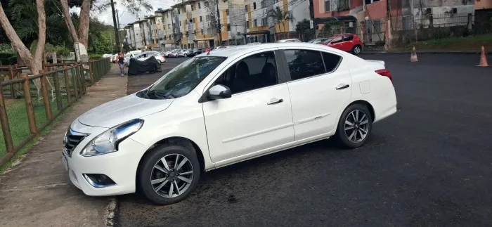 Nissan Versa SL 1.6 16V Flexstart 4P Aut. 2019