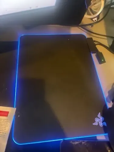 Mousepad Gamer Razer Goliathus Chroma / Firefly (Iluminação LED RGB)