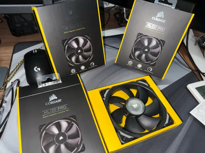 Ventoinhas LM120 PRO CORSAIR 