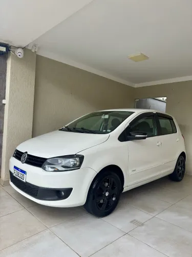 Volkswagen Fox 1.6 MI Total Flex 8V 5P 2013