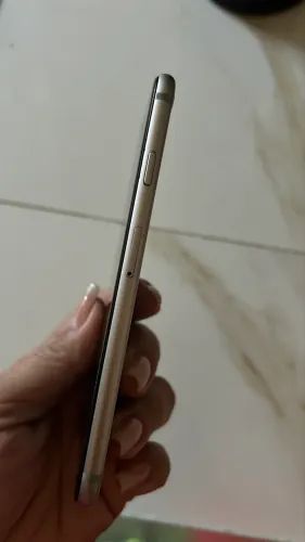 Carcaça de IPhone 6 e bateria 100%