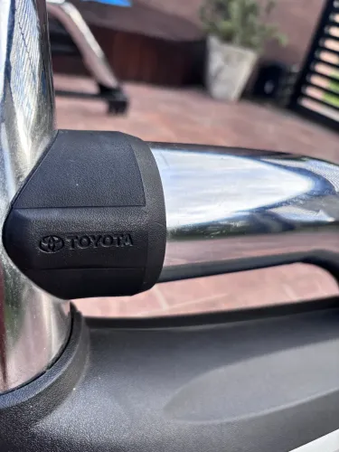 Santo Antônio original Toyota Hilux