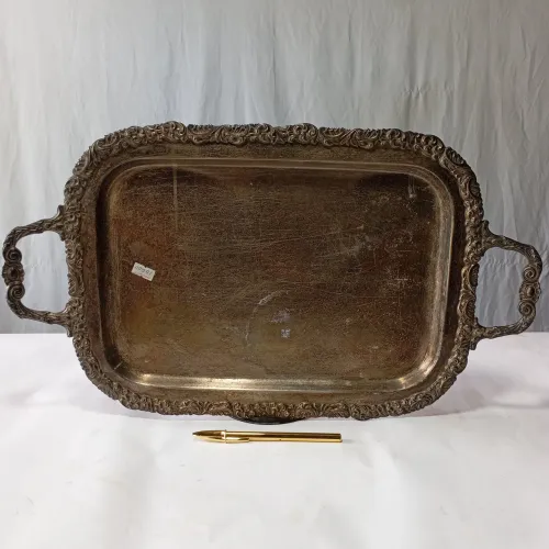 Bandeja antiga para decoração 