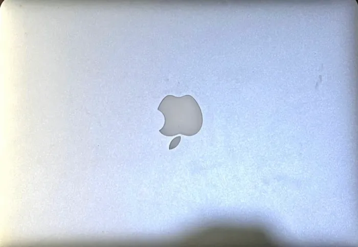 MacBook Pro 2013 13? | i5, 8GB RAM, 121GB