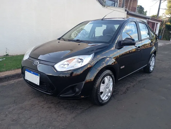 Ford Fiesta Sed. 1.6 8V Flex 4P 2011