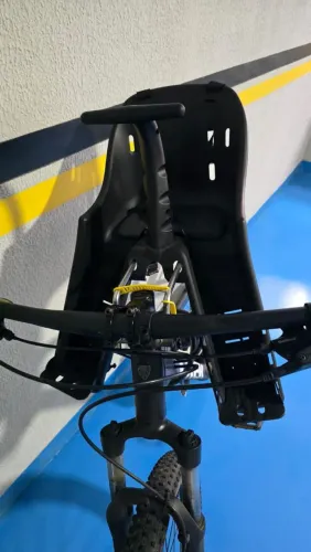 Cadeirinha infantil para bicicleta 