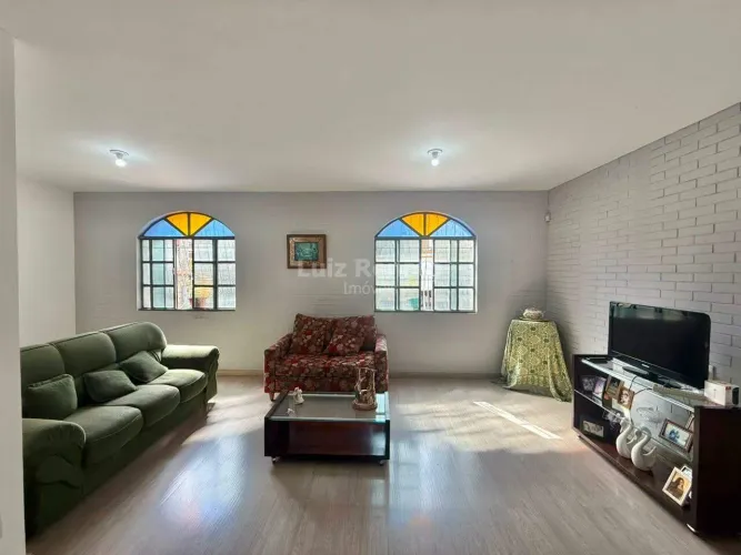 Casa à venda no bairro Cidade Nova