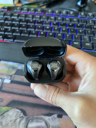 Fone de Ouvido JBL Club Pro