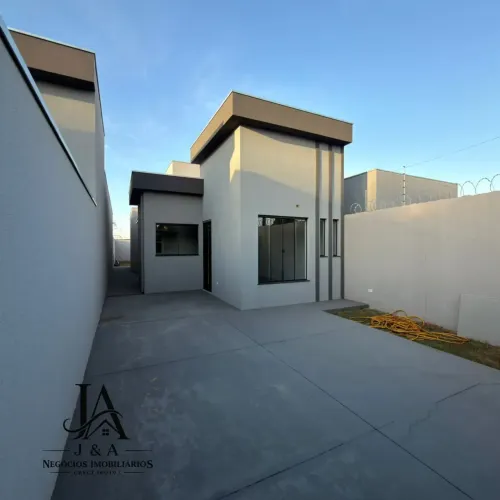 Casa com fachada moderna com 2 quartos sendo 1 suíte no Nova Lima em Campo Grande - MS Ú