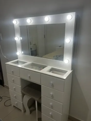 Vende-se penteadeira camarim