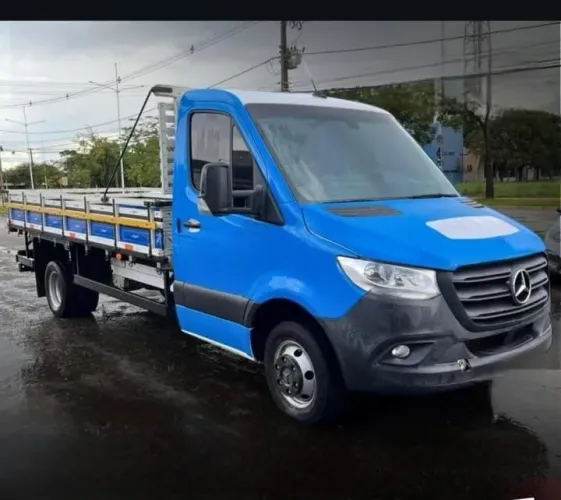 Vendo Agio Caminhão Mercedes SPRINTER 517