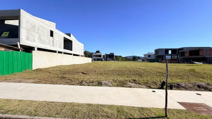terreno a venda no viva park porto belo, 12 de frente 30 de comprimento, porto belo -santa
