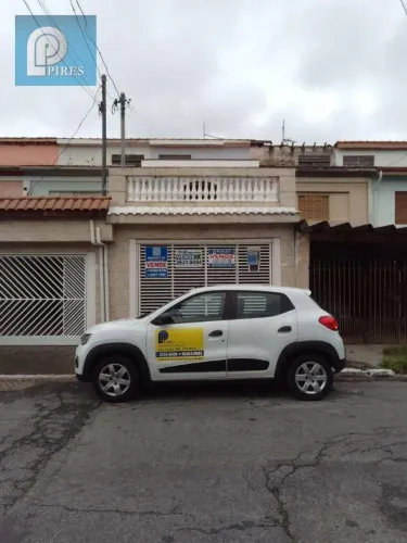 Casa à Venda no Parque Edu Chaves São Paulo | 3 Dormitórios | Quintal com Churrasqueira |