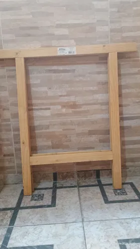 Cavalete de madeira 75x80. Novo.