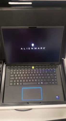 Notebook Alienware M16 R2