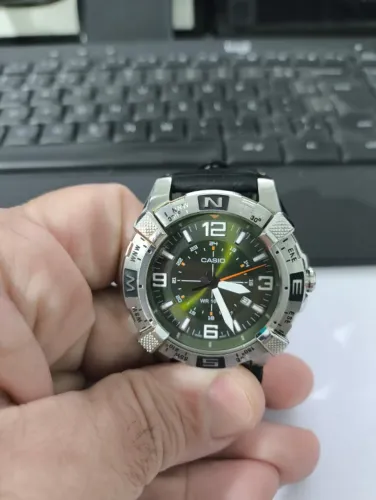 Relógio Casio - Pulseira de Couro