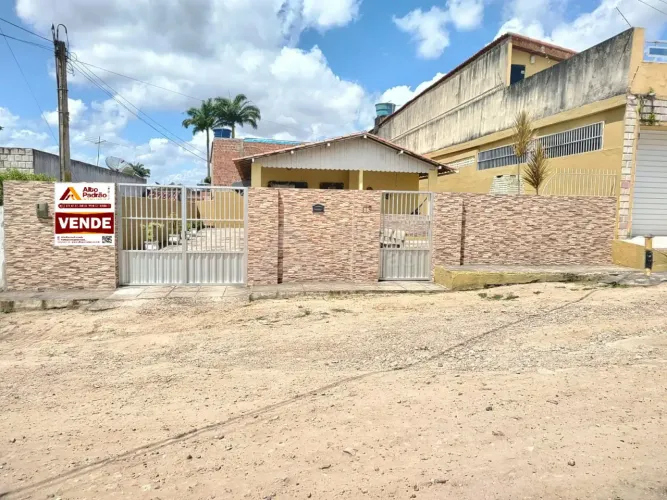 CASA SOLTA | 03 DORMITORIOS | 15 DE NOVEMBRO GRAVATÁ-PE