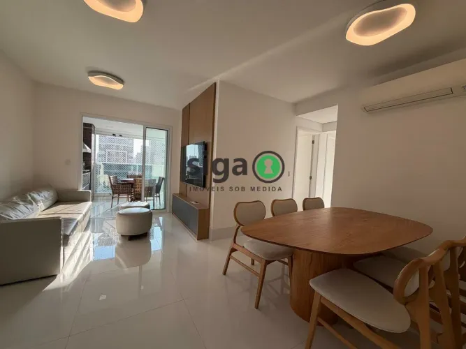 Apartamento Mobiliado para Locação com Ar Condicionado e Sacada Gourmet Próximo à Celso Ga