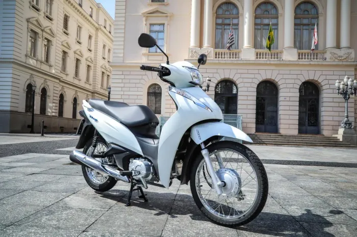 Locacao de moto ( pagamento semanal)