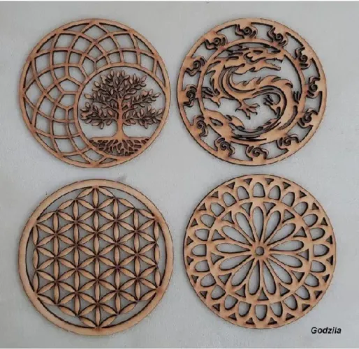 Mandalas em MDF diversos modelos personalizados.