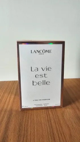Perfume La Vie Est Belle Parfum - LACRADO