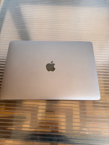 MacBook M1 Pro 2020 16gb | 256gb SSD | Prata
