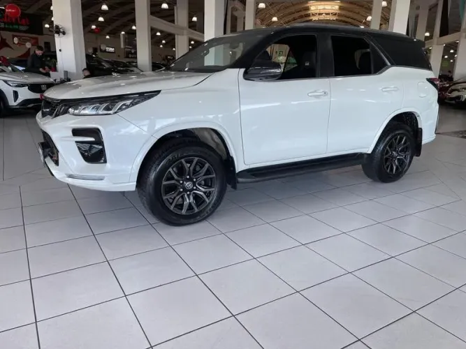 Toyota Hilux SW4 4X4 2.8 Diesel 2022