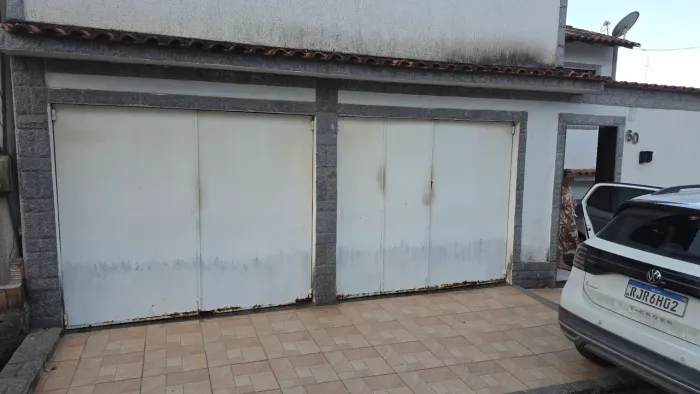 Portão de ferro