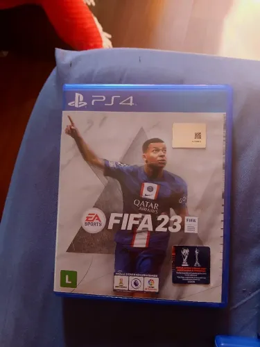 Lote de jogos PS4- FIFA23, Gravity Rush2 entre outros.(+3)