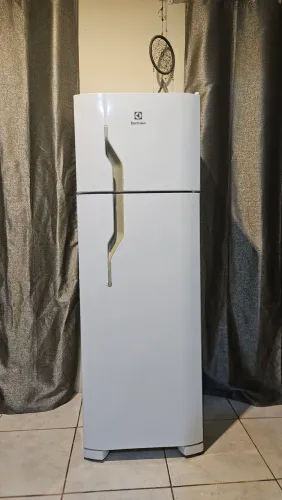 Geladeira eletrolux