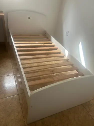 Cama de Solteiro Tok&Stok Patchflower Branca - Excelente Estado