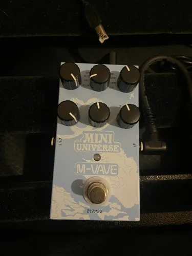 Pedais de guitarra