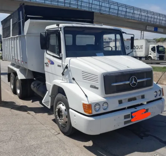 Mercedes Benz 1414