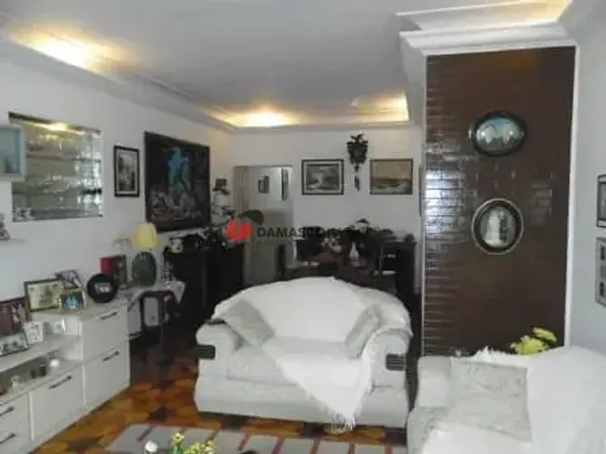 Casa em Osvaldo Cruz