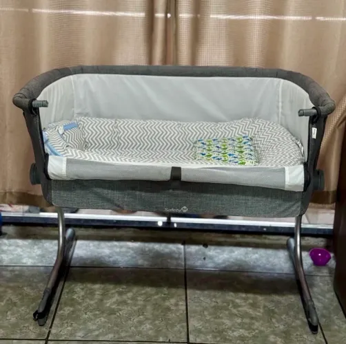 Berço Portátil Safety 1st. - Cinza