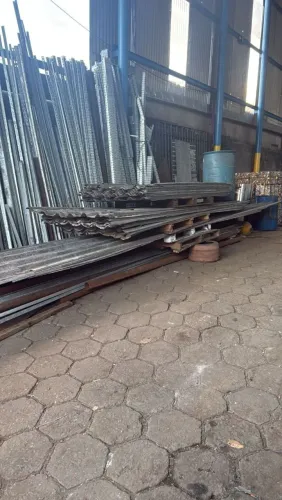 Telhas de zinco 