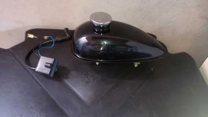 Tanque motorizada e CDI semi novo