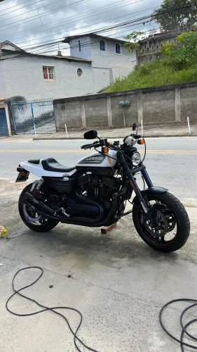 VENDO OU TROCO HARLEY DAVIDSON XR 1200X 2011