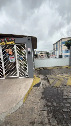 Alugo apartamento 