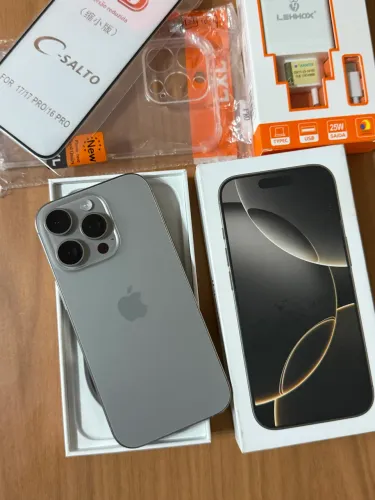 IPHONE 16 PRO TITÂNIO