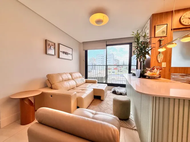 Apartamento á venda 2 suítes em Home Club DIMAS próximo a Beira Mar - Estreito, Florianópo
