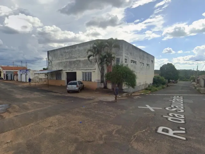 Imóvel Comercial, A.T.: 525m², Cruzeiro do Sul, Prata/MG