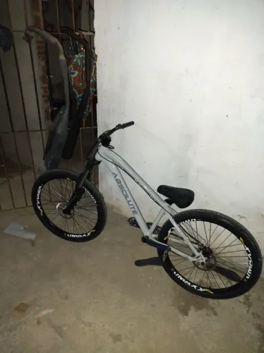 Bike absolute brutus
