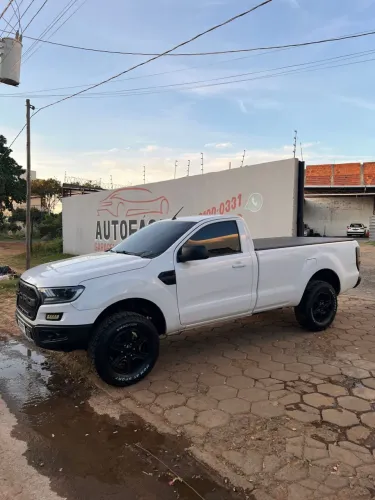 Ford Ranger XLS 2.5 16V 4X2 CS 2015