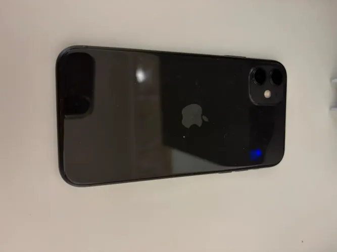 Apple IPhone 11 (128GB) - Preto