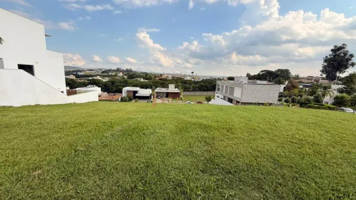 Terreno à venda em Votorantim, Alphaville Nova Esplanada, com 617.5 m²