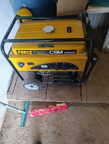 Gerador a gasolina linha force 900VA CSM gm800e