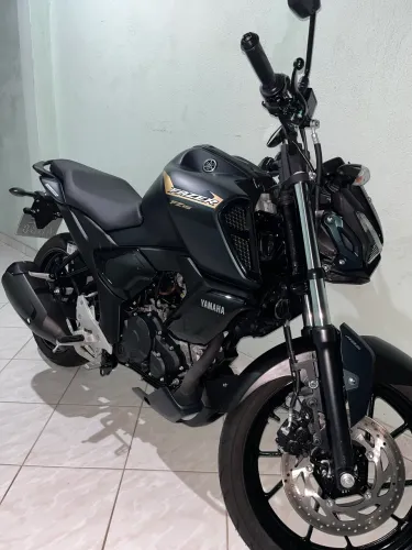 Yamaha - FZ15 Fazer ABS - 800km rodados 
