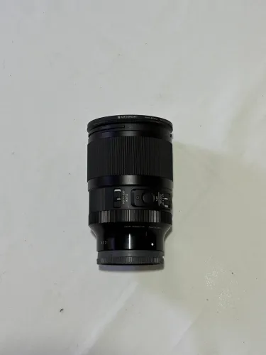 Lente Sigma 50mm 1.4 Art Full Frame Sony E-Mount