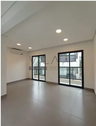 Casa Triplex em Condomínio na Granja Viana para Locação 3 dormitórios, 4 vagas